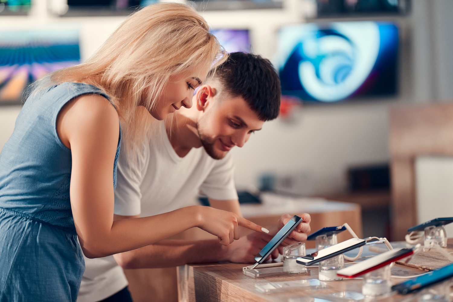 Vale a Pena Consertar um Celular Antigo ou E Melhor Comprar um Novo